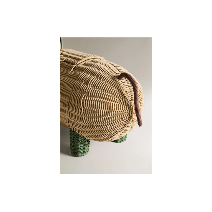 CHILDREN'S DOG BASKET