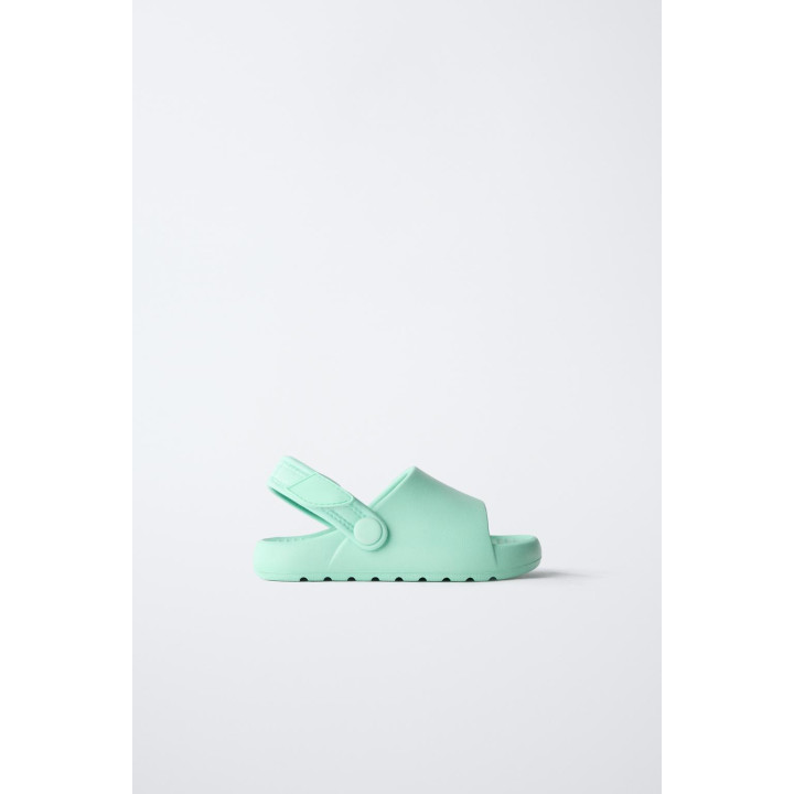 РЕЗИНОВЫЕ ШЛЕПАНЦЫ