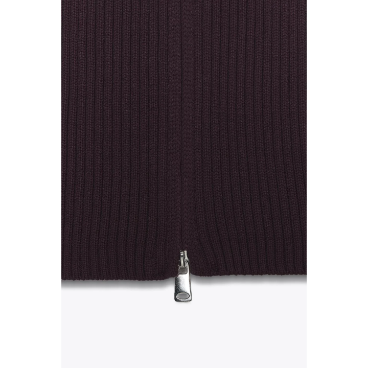 ТРИКОТАЖНЫЙ ТОП-ЖИЛЕТ В РУБЧИК