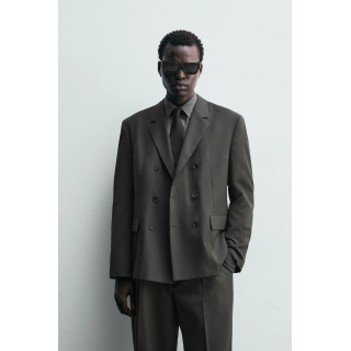 ДВУБОРТНЫЙ КОСТЮМНЫЙ БЛЕЙЗЕР ИЗ ШЕРСТИ