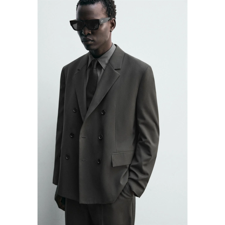 ДВУБОРТНЫЙ КОСТЮМНЫЙ БЛЕЙЗЕР ИЗ ШЕРСТИ