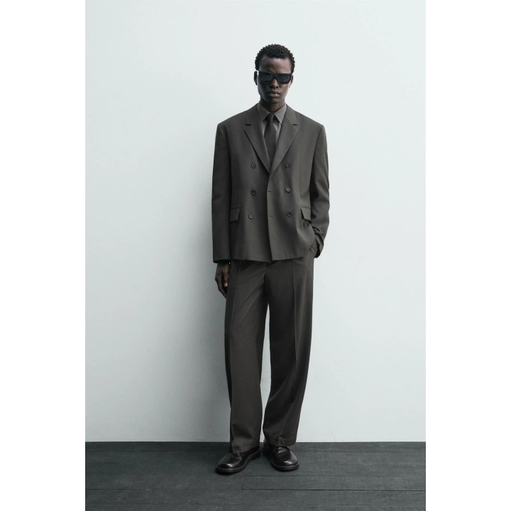 ДВУБОРТНЫЙ КОСТЮМНЫЙ БЛЕЙЗЕР ИЗ ШЕРСТИ