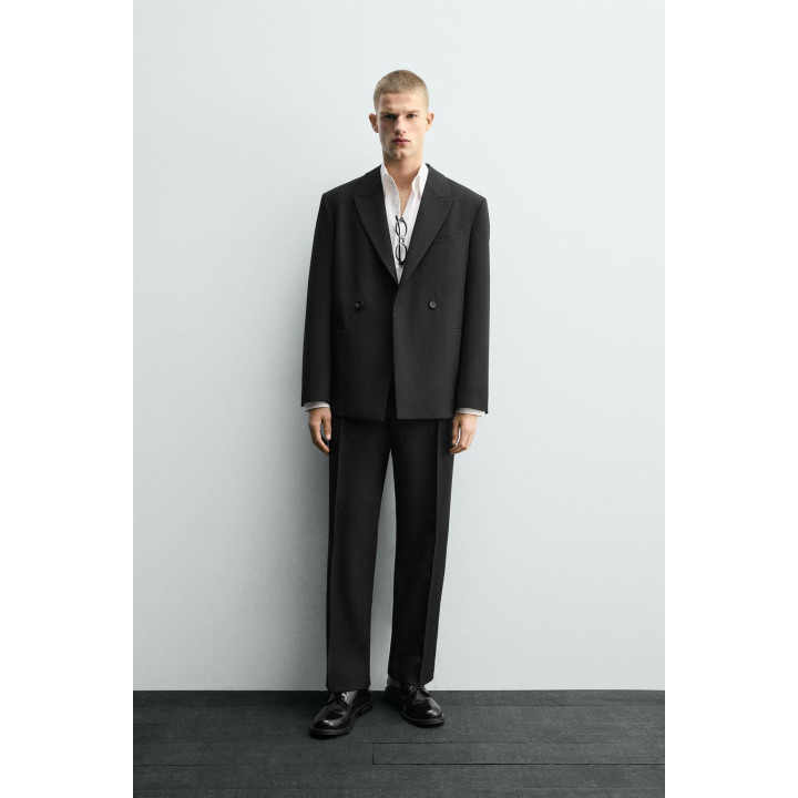 ДВУБОРТНЫЙ КОСТЮМНЫЙ БЛЕЙЗЕР ИЗ 100% ШЕРСТИ