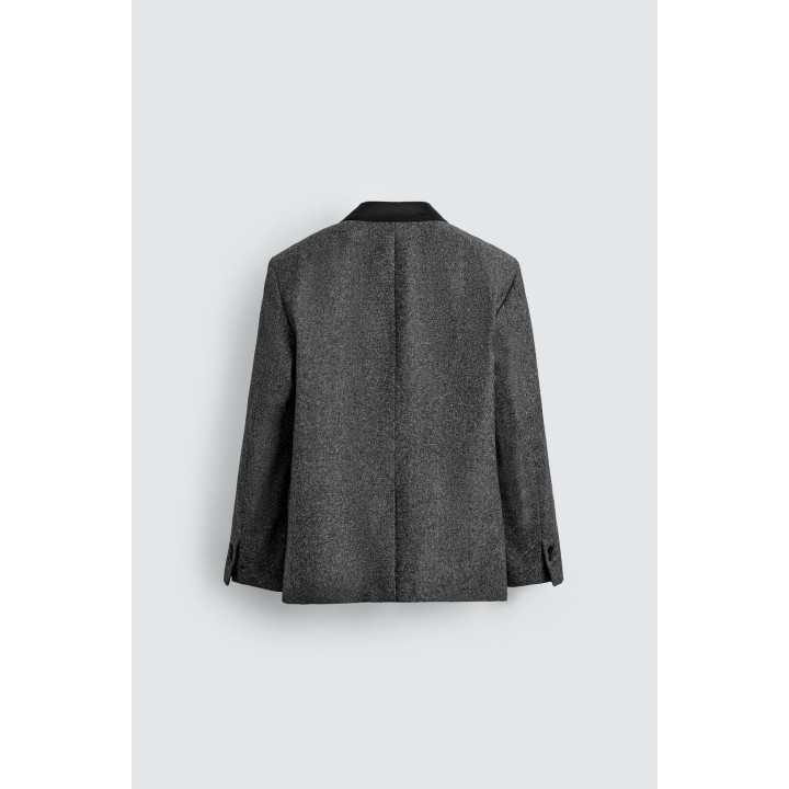 Пиджак с контрастным текстурным двубортным покроем