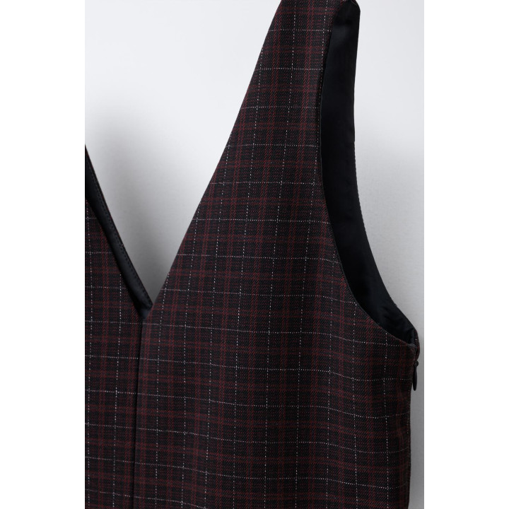 САРАФАН В КЛЕТКУ