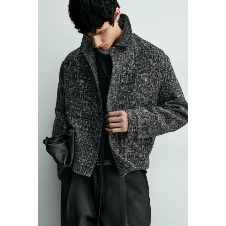 КУРТКА-РУБАШКА С КАРМАНАМИ ИЗ РЕЛЬЕФНОЙ ТКАНИ