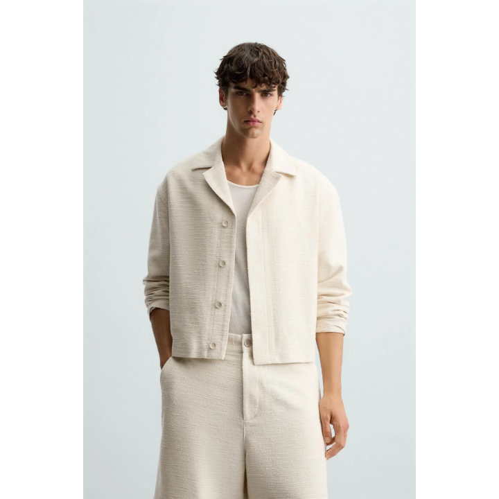 КУРТКА-РУБАШКА ИЗ РЕЛЬЕФНОЙ ТКАНИ