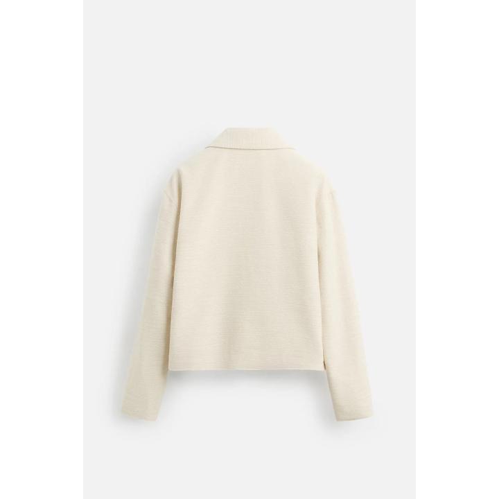 КУРТКА-РУБАШКА ИЗ РЕЛЬЕФНОЙ ТКАНИ