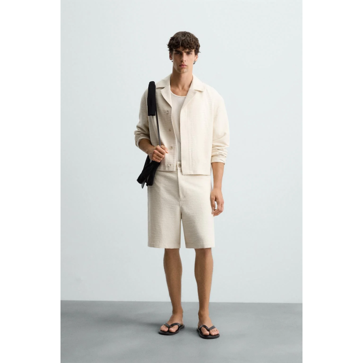 КУРТКА-РУБАШКА ИЗ РЕЛЬЕФНОЙ ТКАНИ