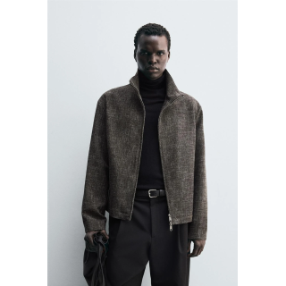 КУРТКА-РУБАШКА СВОБОДНОГО КРОЯ ИЗ РЕЛЬЕФНОЙ ТКАНИ