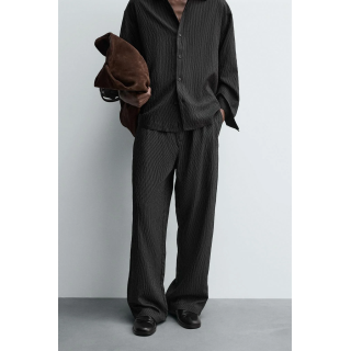 СТРУЯЩИЕСЯ БРЮКИ В ПОЛОСКУ