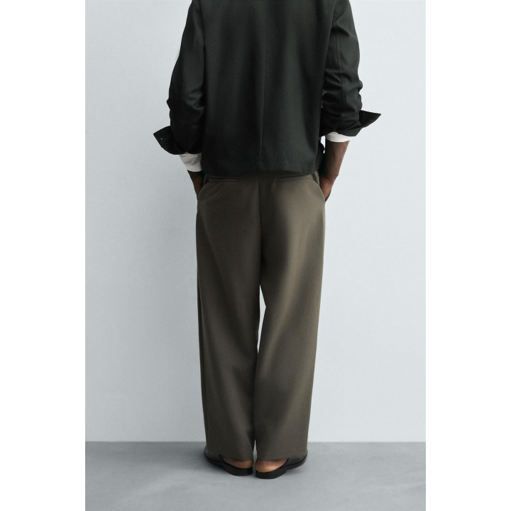 БРЮКИ RELAXED FIT СО СКЛАДКАМИ