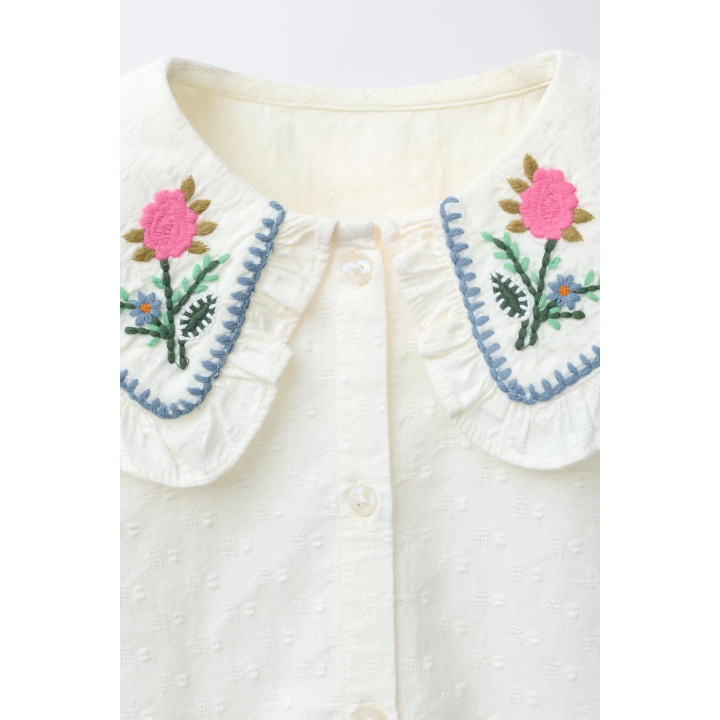 РУБАШКА С ВЫШИВКОЙ НА ВОРОТНИКЕ