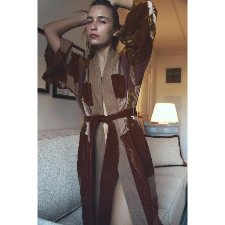 ДЛИННОЕ КИМОНО ИЗ ТКАНИ С ЭФФЕКТОМ ПЭЧВОРК, ЛИМИТИРОВАННАЯ СЕРИЯ