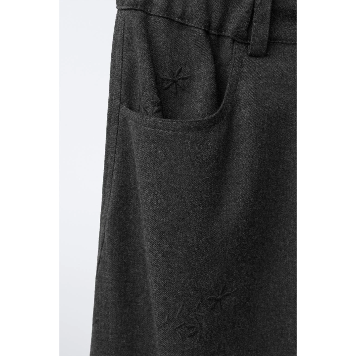 МЯГКИЕ БРЮКИ BARREL С ВЫШИВКОЙ В ВИДЕ ЦВЕТОВ