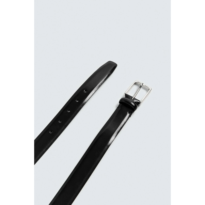 Ремень из гладкой кожи