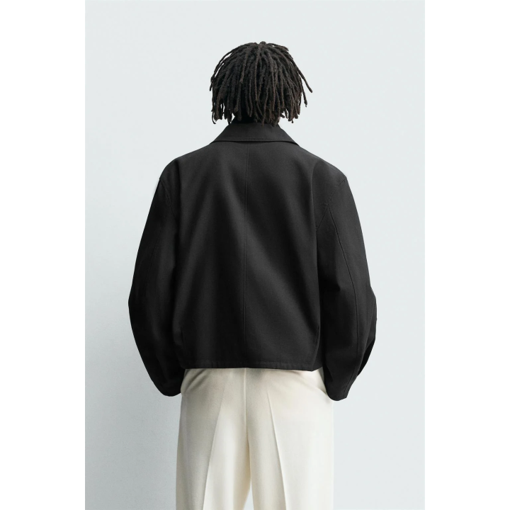 КУРТКА ИЗ РЕЛЬЕФНОЙ ТКАНИ С МОЛНИЕЙ