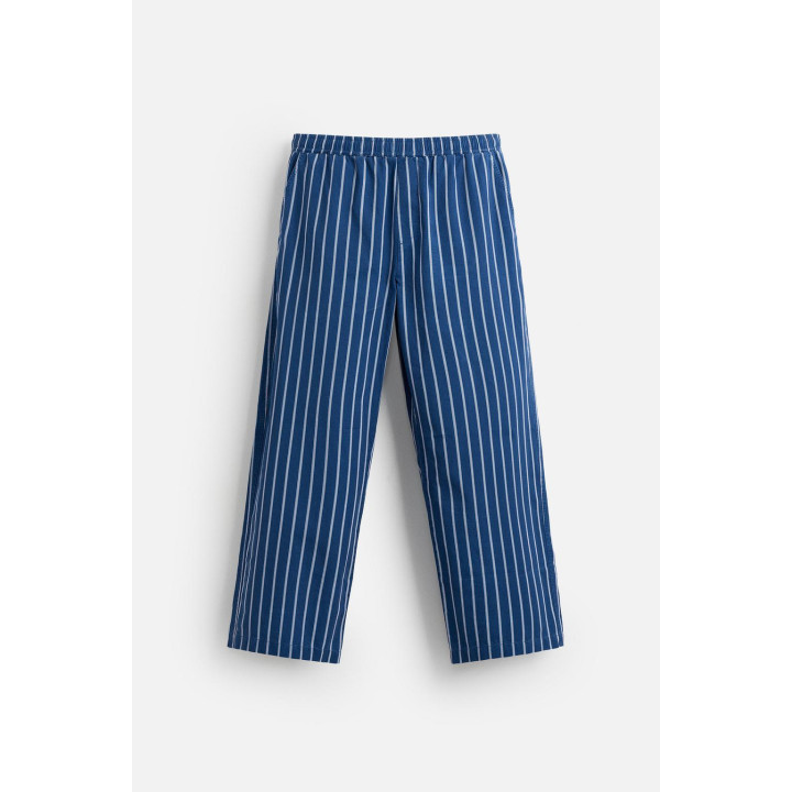 БРЮКИ СВОБОДНОГО КРОЯ В ПОЛОСКУ