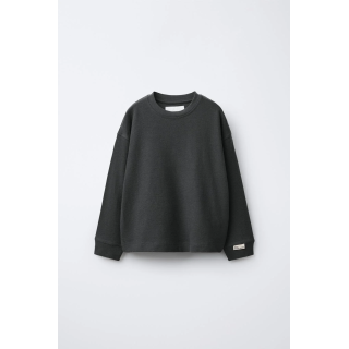 ФУТБОЛКА ИЗ РЕЛЬЕФНОЙ ТКАНИ