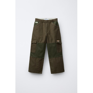 ПРЯМЫЕ БРЮКИ С НАШИВКАМИ