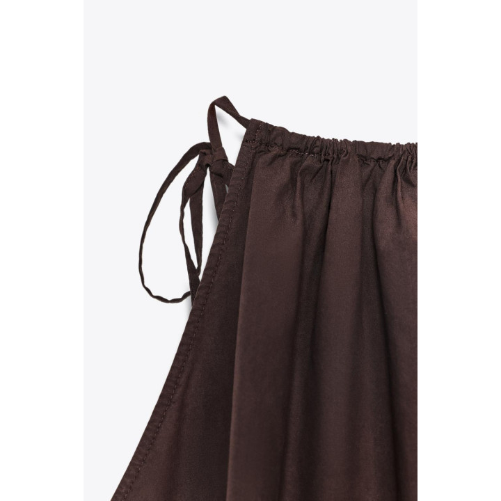 ТОП ИЗ СТРУЯЩЕЙСЯ ТКАНИ С ГОРЛОВИНОЙ ХАЛТЕР