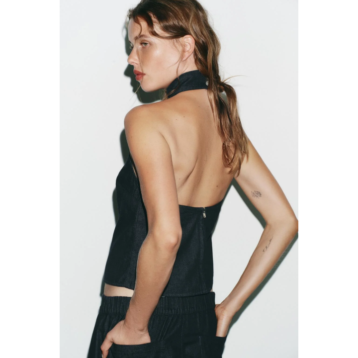 ДЖИНСОВЫЙ ТОП TRF С ГОРЛОВИНОЙ ХАЛТЕР