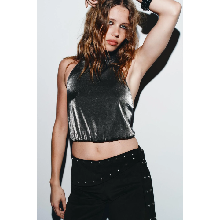 ЭЛАСТИЧНЫЙ ТОП С ГОРЛОВИНОЙ ХАЛТЕР