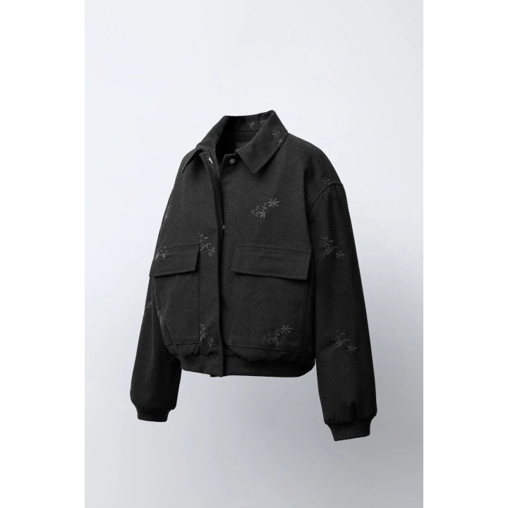 БОМБЕР С ВЫШИВКОЙ «ЦВЕТЫ»