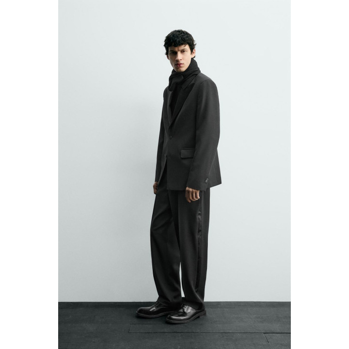 Блейзер из шерстяно-микрофибрного материала для праздничных ужинов