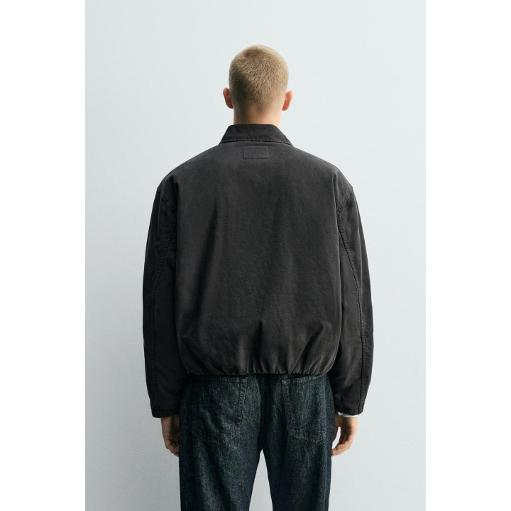 Куртка облегающего кроя с металлическими застежками