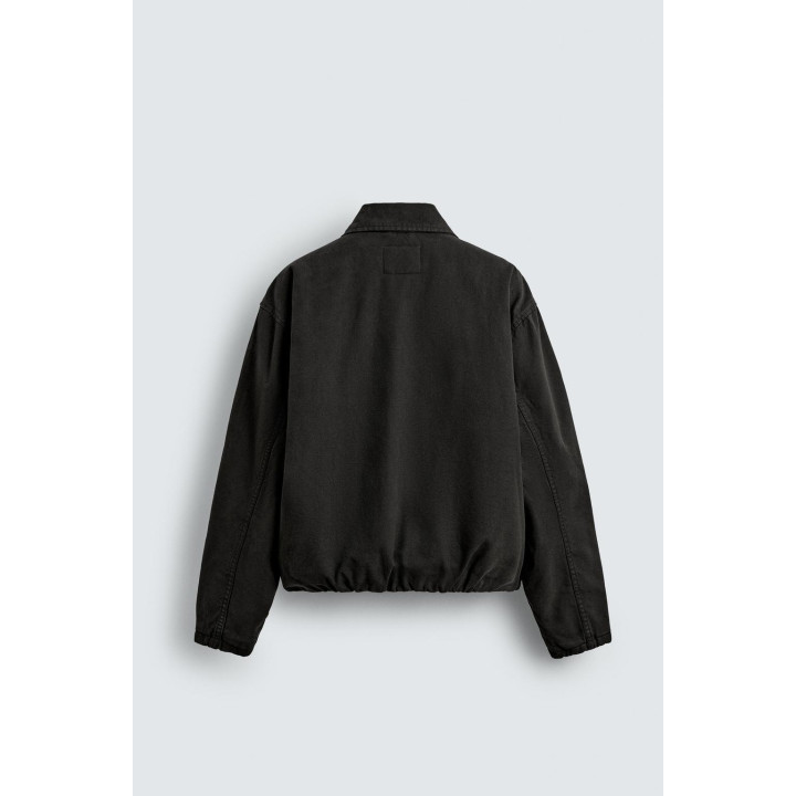 Куртка облегающего кроя с металлическими застежками