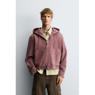 Джинсовая куртка с капюшоном