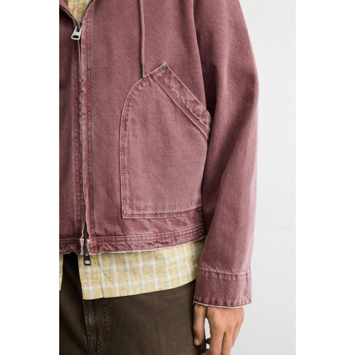 Джинсовая куртка с капюшоном