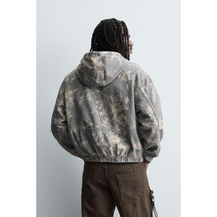 Джинсовый куртка с абстрактным принтом