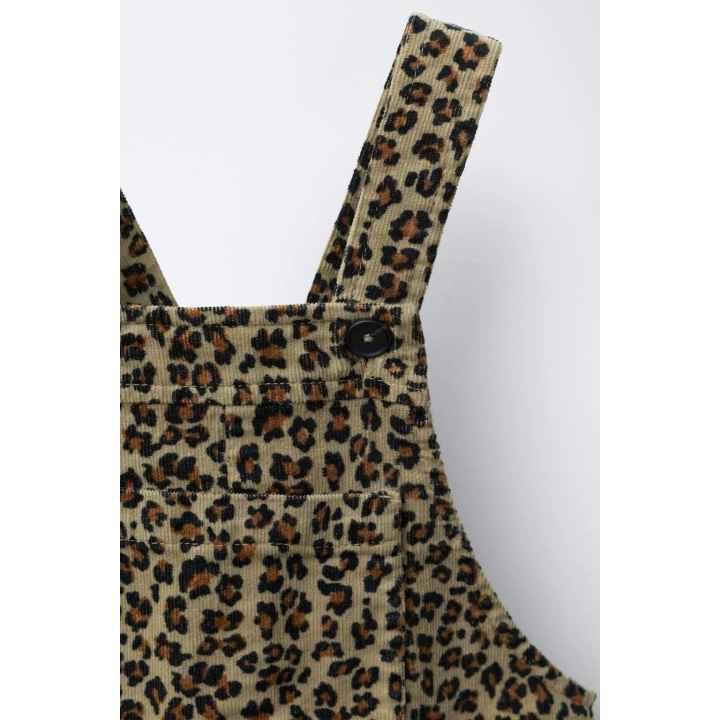 КОМБИНЕЗОН ИЗ МИКРОВЕЛЬВЕТА С АНИМАЛИСТИЧНЫМ ПРИНТОМ