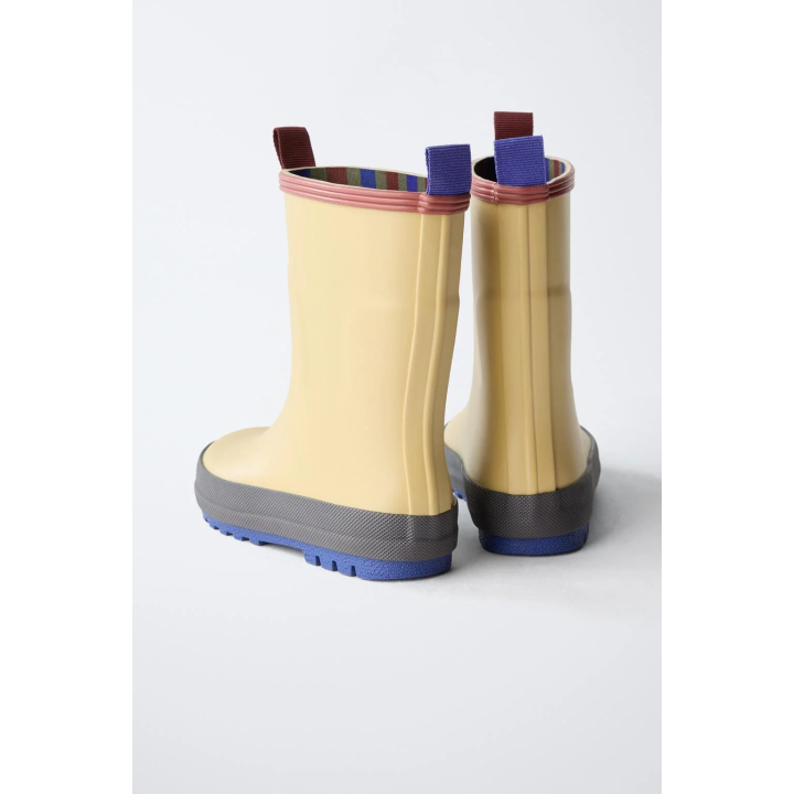 Резиновые сапоги zara с блоками цветов