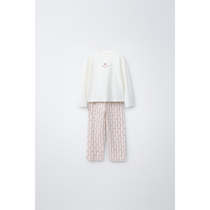 Пижама из двух предметов