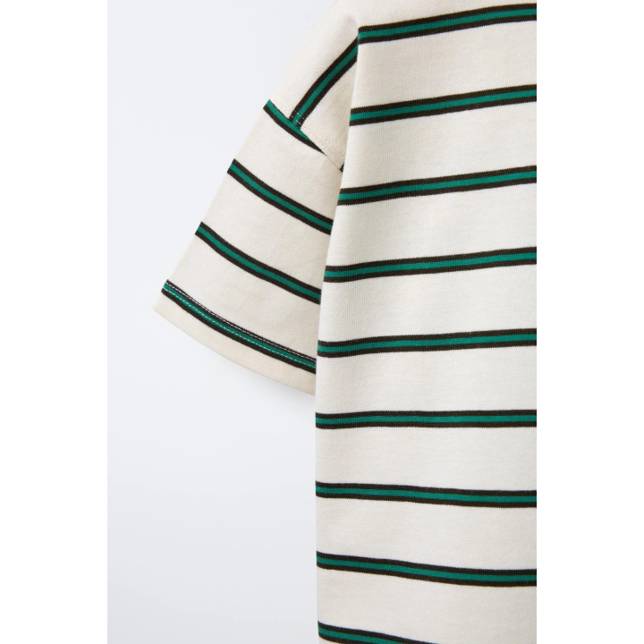 ФУТБОЛКА В ПОЛОСКУ