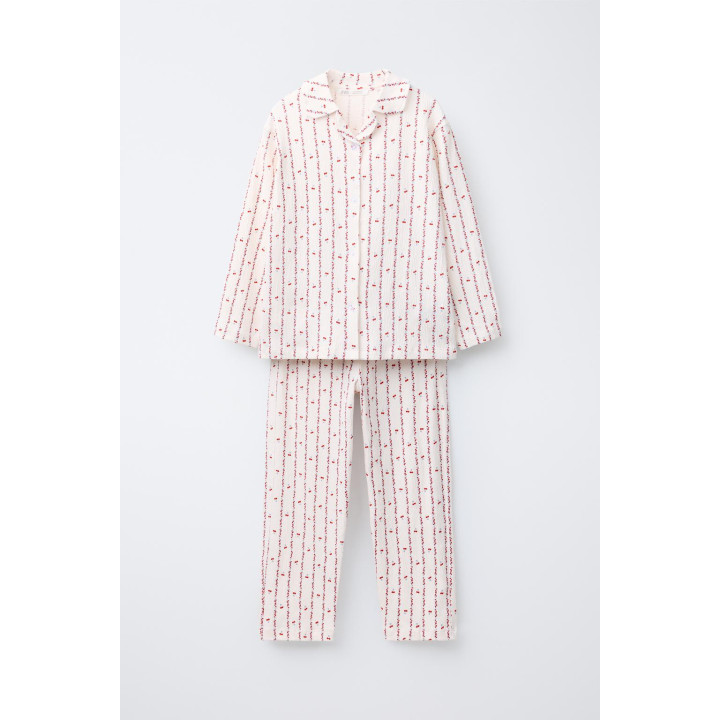 6-14 ЛЕТ/ПИЖАМА: РУБАШКА И БРЮКИ С ПРИНТОМ «ВИШНИ И ЦВЕТЫ»