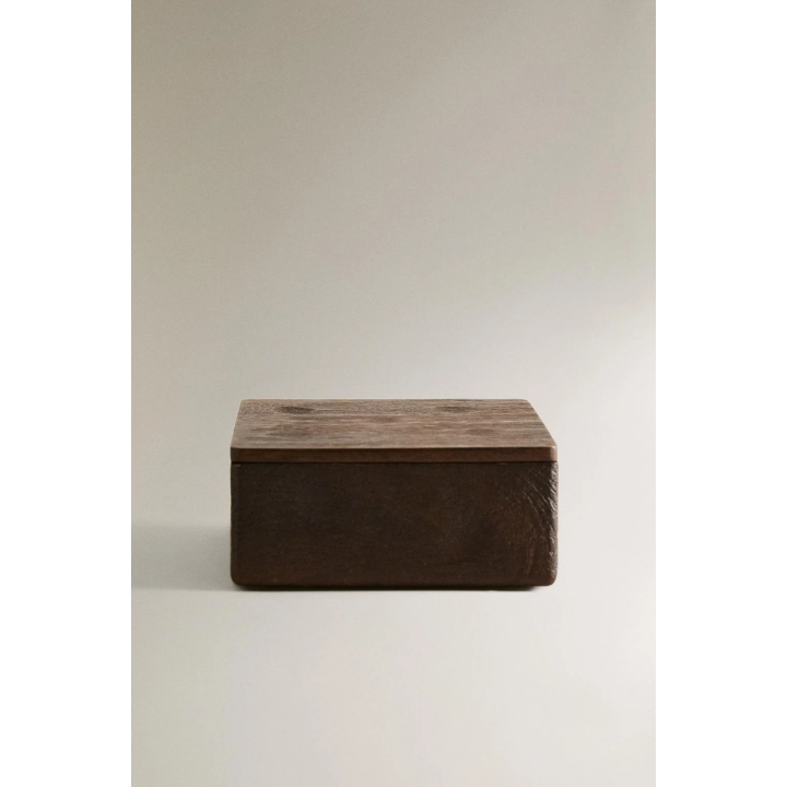 MEDIUM WOODEN BOX WITH LID