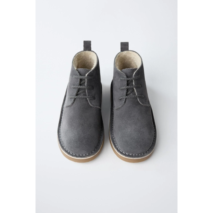 Ботинки из мягкой кожи с подкладкой из искусственного меха