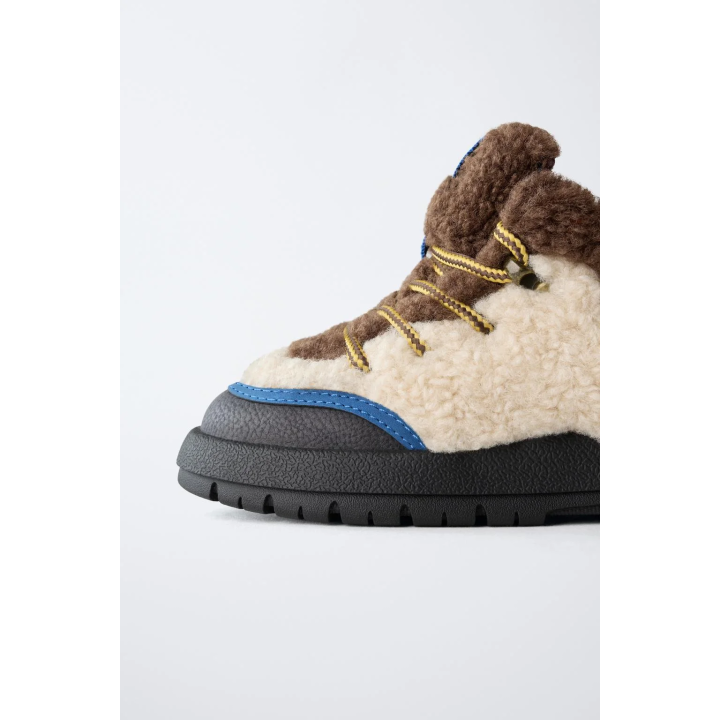 БОТИНКИ ИЗ ИСКУССТВЕННОЙ ОВЧИНЫ