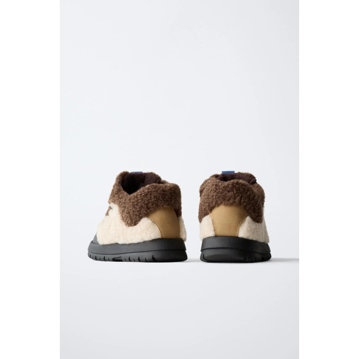 БОТИНКИ ИЗ ИСКУССТВЕННОЙ ОВЧИНЫ