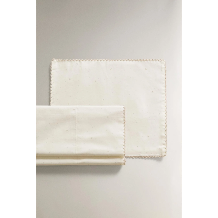 WATER-REPELLENT NYLON BOOTS