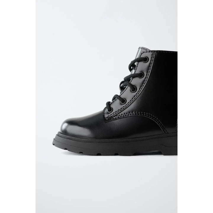 БОТИНКИ СО ШНУРОВКОЙ