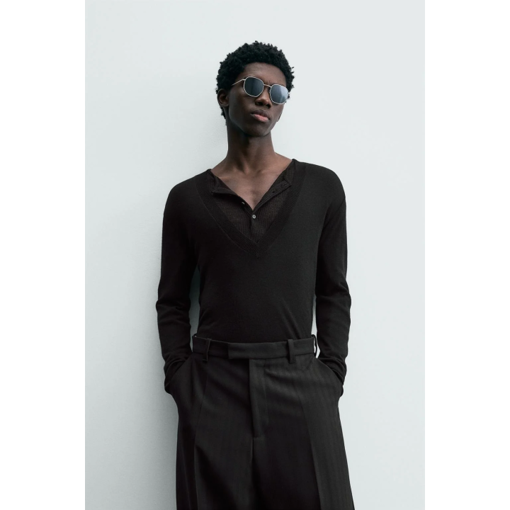 Джемпер из шерсти limited edition с v-образным вырезом