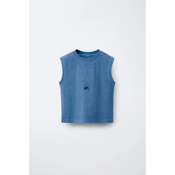 ФУТБОЛКА С ЛОГОТИПОМ, ОКРАШЕННАЯ В ГОТОВОМ ВИДЕ