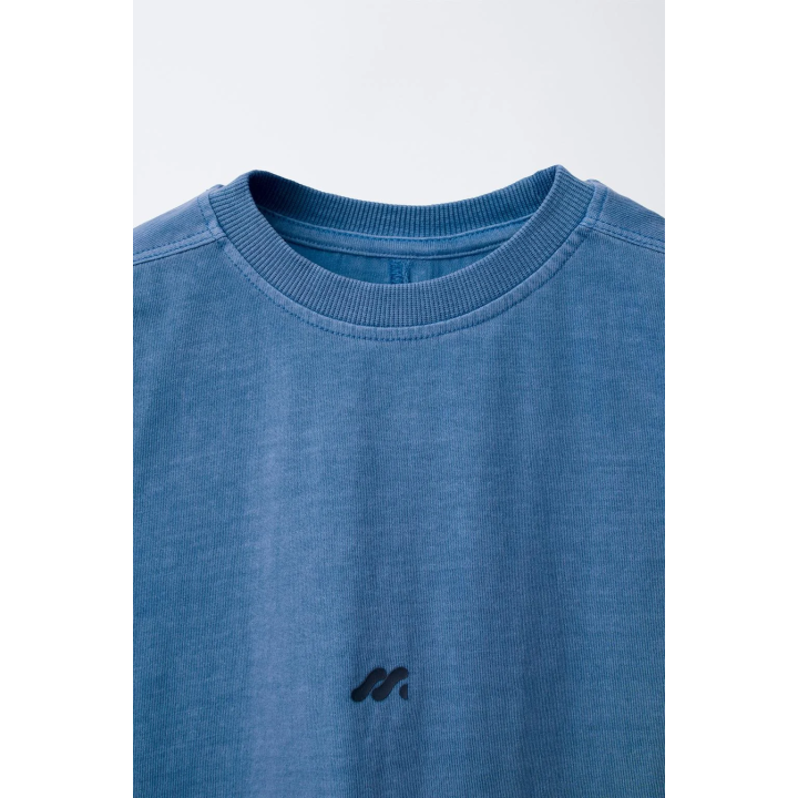 ФУТБОЛКА С ЛОГОТИПОМ, ОКРАШЕННАЯ В ГОТОВОМ ВИДЕ