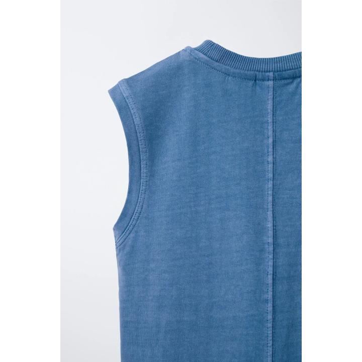 ФУТБОЛКА С ЛОГОТИПОМ, ОКРАШЕННАЯ В ГОТОВОМ ВИДЕ