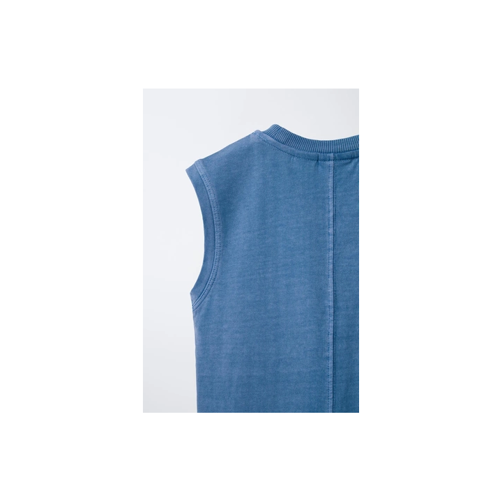 ФУТБОЛКА С ЛОГОТИПОМ, ОКРАШЕННАЯ В ГОТОВОМ ВИДЕ